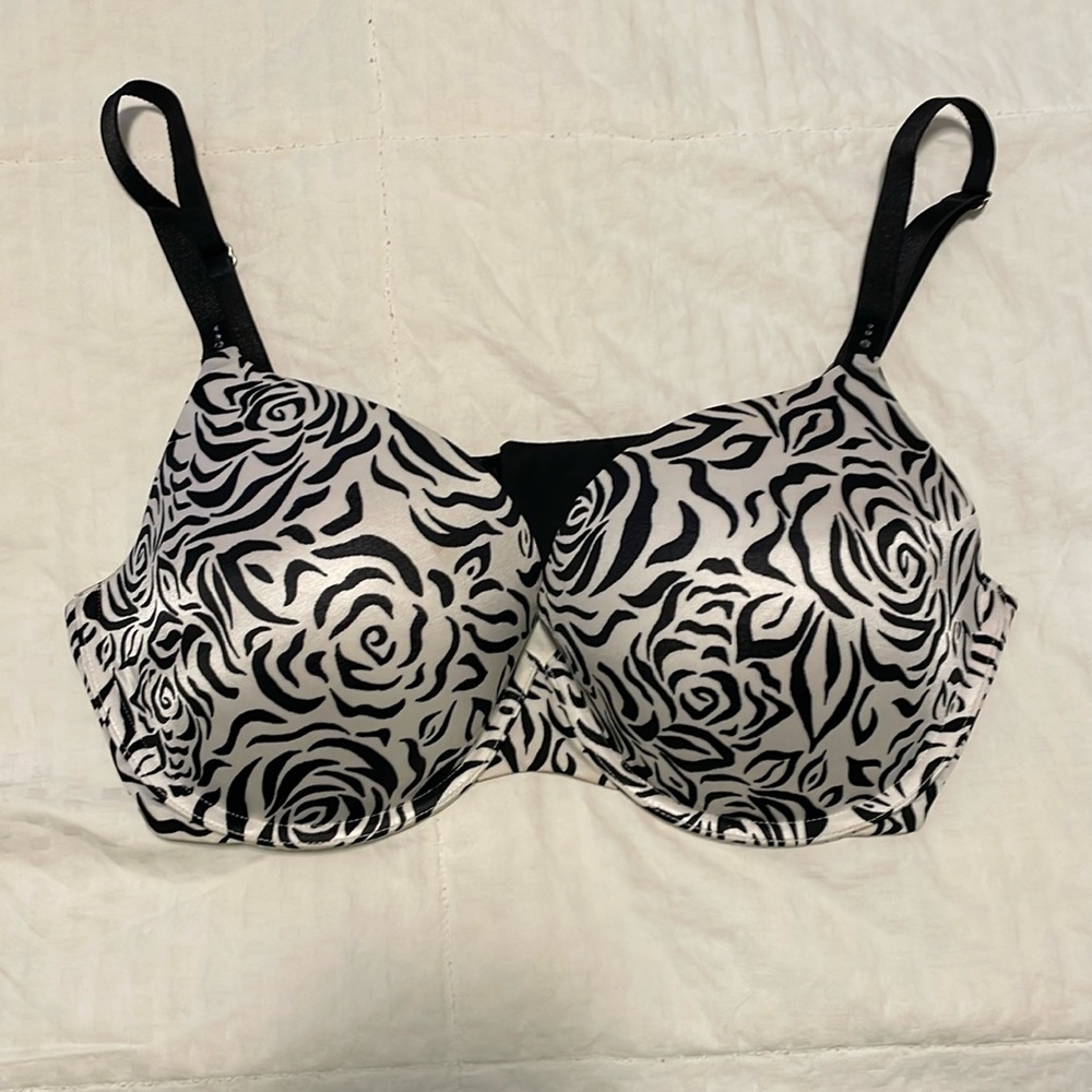 Victorias Secret Biofit Bra